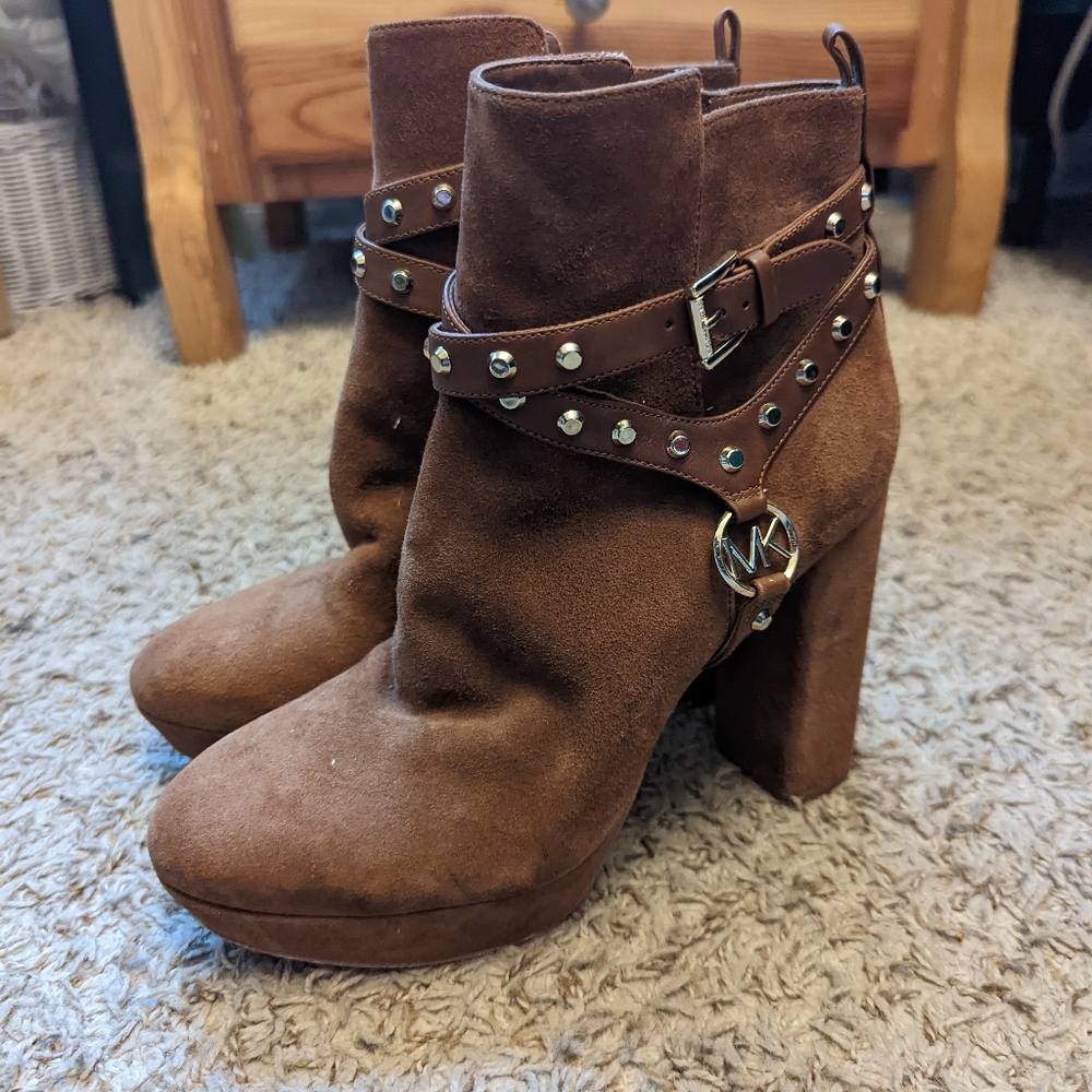 Michael Kors suede camel bootie